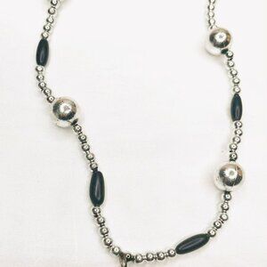 Vintage Silver Tone Necklace with Pendant – Minimalist Ethnic Style, 55 cm
